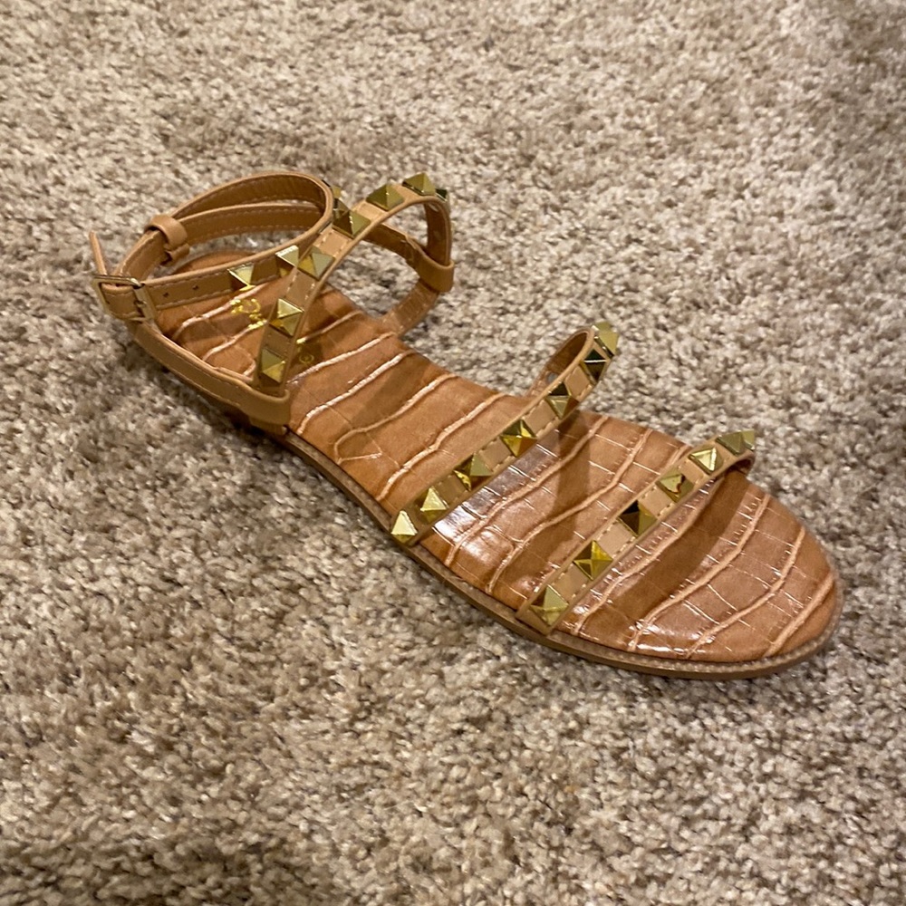 Never worn Qupid sandals.